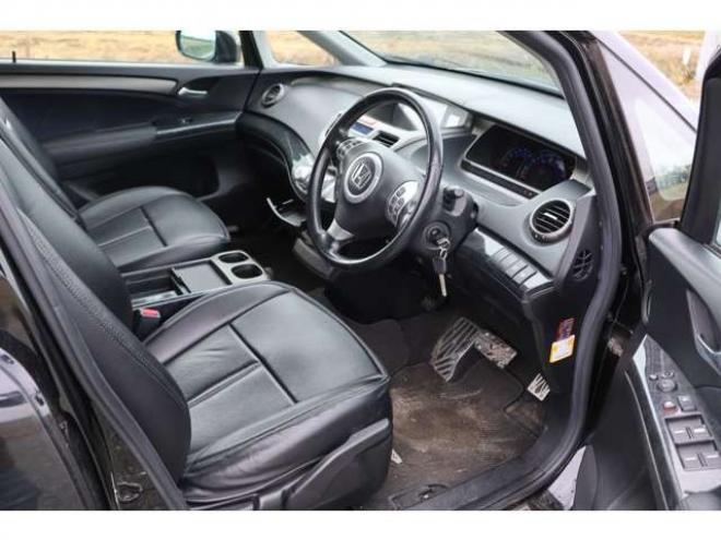 オデッセイ2.4 アブソルート 4WD　検R9/3　買取直販　バックモニター 2400