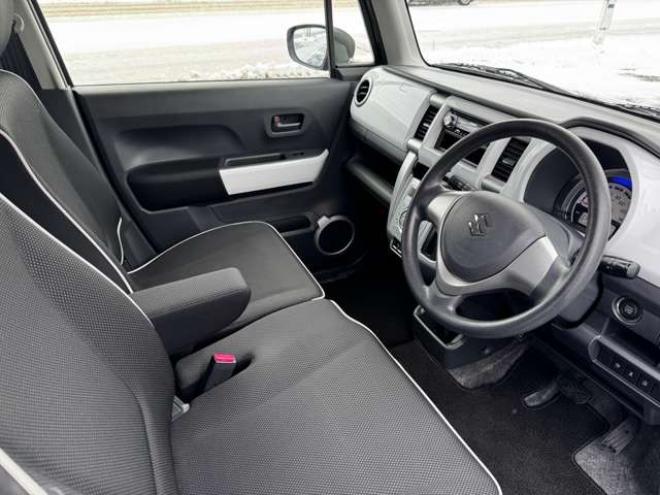 ハスラーG 4WD　スマートキー・プッシュスタート・シートヒーター・AUX・アイドリングストップ・衝突軽減機能・横滑り防止システム 660