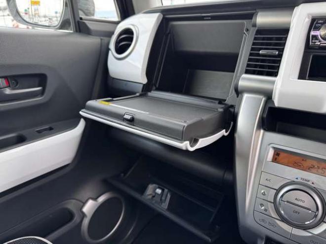 ハスラーG 4WD　スマートキー・プッシュスタート・シートヒーター・AUX・アイドリングストップ・衝突軽減機能・横滑り防止システム 660