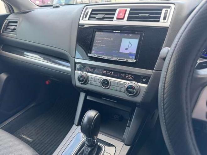 レガシィB4 2.5 リミテッド 4WD　ナビ　TV　Bカメラ　Bluetooth 2500