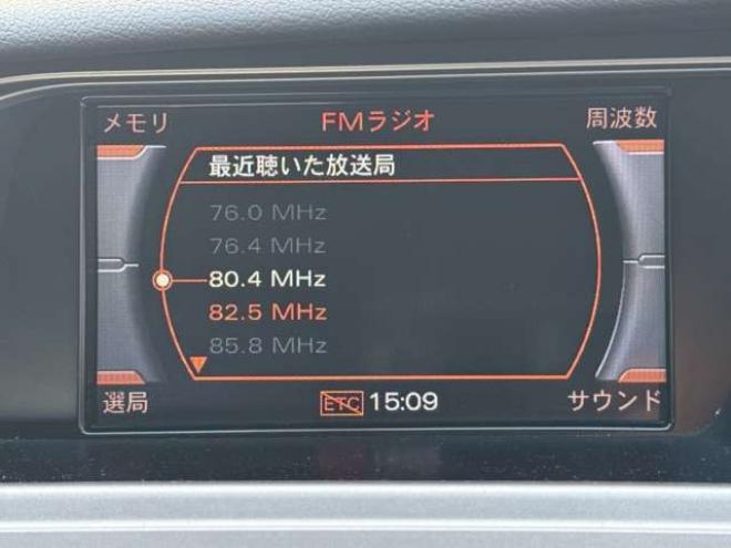 アウディA4 2.0 TFSI クワトロ 4WD　ワンオーナー車　ナビ　TV 正規輸入車 2000