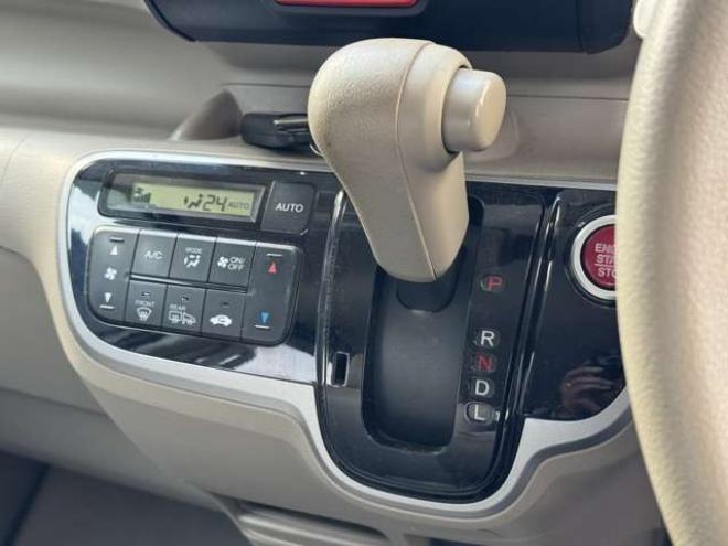 N-BOXG 4WD　夏冬タイヤ 660