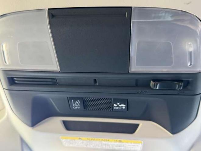 インプレッサスポーツ 2.0 i-L アイサイト 4WD　ナビ　TV　Bカメラ 2000