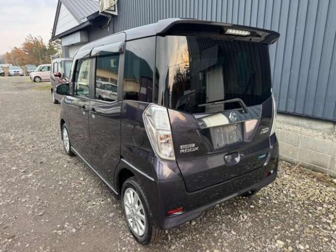 デイズルークスハイウェイスターX 4WD　純正エアロ　Pスライド　アラウンドビュー 660