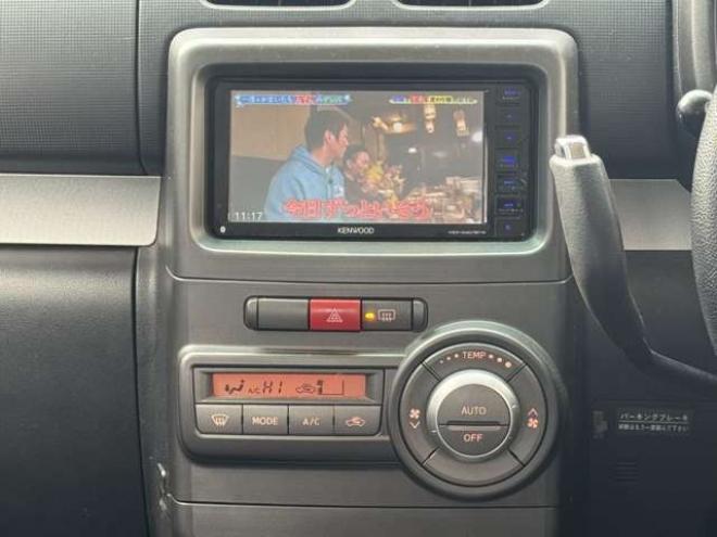 ピクシススペースカスタム X 4WD　夏冬タイヤ　ナビ　TV　HID　Bluetooth 660