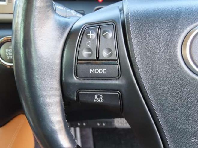 レクサスLS 460 バージョンC Iパッケージ　エンジンスターター・ETC・ステアリングヒーター・シートヒーター・革シート・クルーズコントロール 2WD 4600