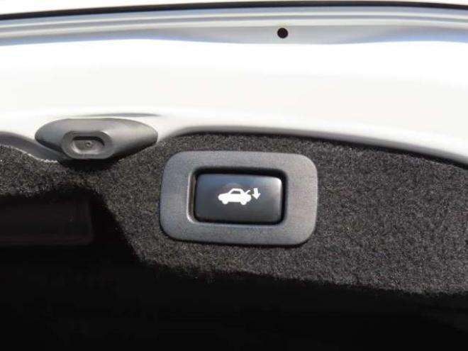 レクサスLSハイブリッド 600h バージョンS Iパッケージ 4WD　 5000