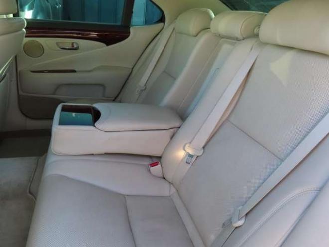 レクサスLSハイブリッド 600h バージョンS Iパッケージ 4WD　 5000