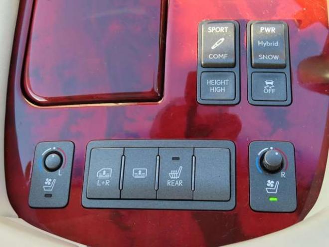 レクサスLSハイブリッド 600h バージョンS Iパッケージ 4WD　 5000