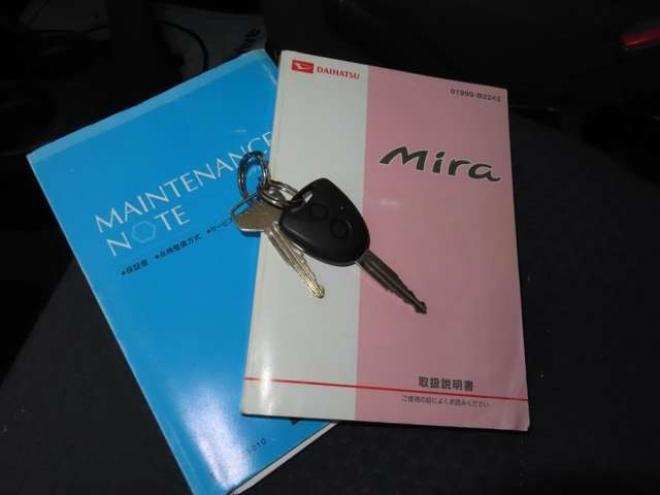ミラTX 4WD　5速マニュアル・キーレス・夏冬タイヤ 660