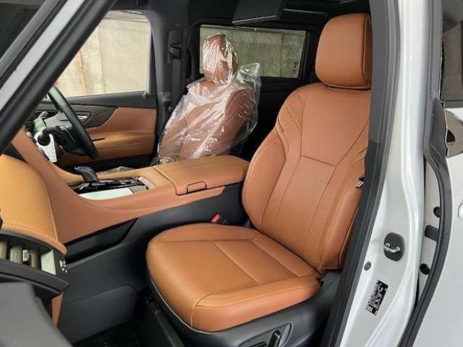 ヴェルファイアハイブリッド 2.5 Zプレミア E-Four 4WD　屋内保管・ワンオーナー・ブラウンレザー 登録済未使用車 2500