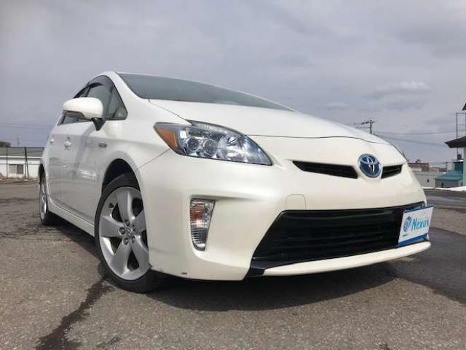 プリウス1.8 S ツーリングセレクション　新規車検整備付　本州仕入車両 2WD 1800