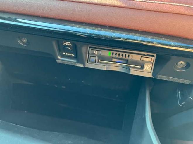 クラウンハイブリッド 2.5 S Four Cパッケージ 4WD　 2500