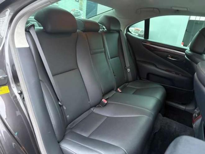 レクサスLS 460 Iパッケージ　 2WD 4600