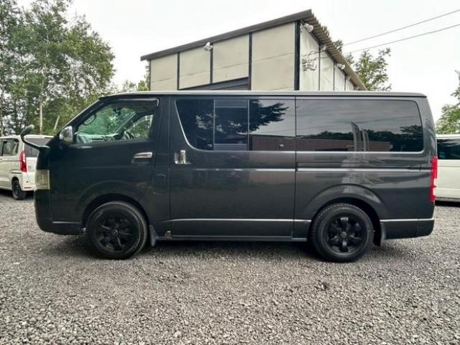 ハイエースバン　４ＷＤ　ＥＴＣ　両側スライドドア　アルミホイール　エアコン　パワーウィンドウ　運転席エアバッグ　助手席エアバッグ　ＣＤ　ＵＳＢ　Ｂｌｕｅｔｏｏｔｈ 4WD 2500(D) 5Dr