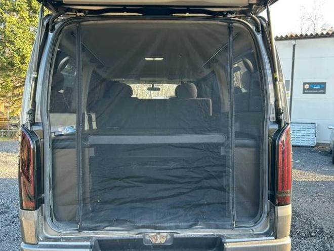 ハイエースバン　４ＷＤ　ＥＴＣ　バックカメラ　ナビ　両側スライドドア　ＡＴ　Ｂｌｕｅｔｏｏｔｈ　エアコン　パワーウィンドウ　運転席エアバッグ 4WD 2500(D) 5Dr