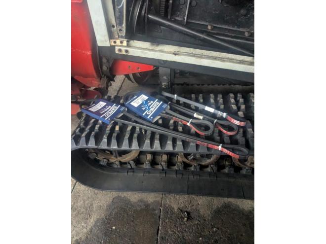 除雪機ヤンマーYSR　2600　２６馬力　２段オーガ　ディーゼル