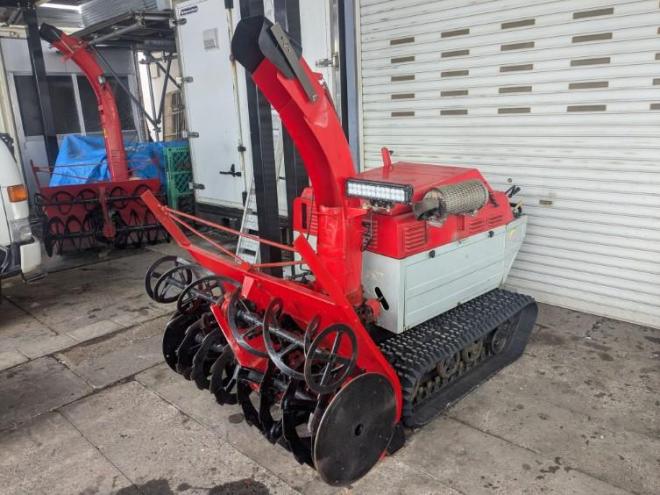 除雪機ヤンマーYSR　2600　２６馬力　２段オーガ　ディーゼル