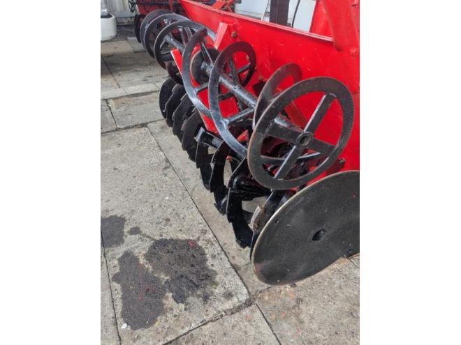 除雪機ヤンマーYSR　2600　２６馬力　２段オーガ　ディーゼル