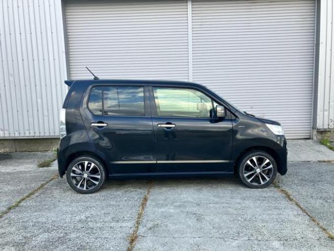 ワゴンRスティングレー　Jスタイル 4WD 660 5Dr