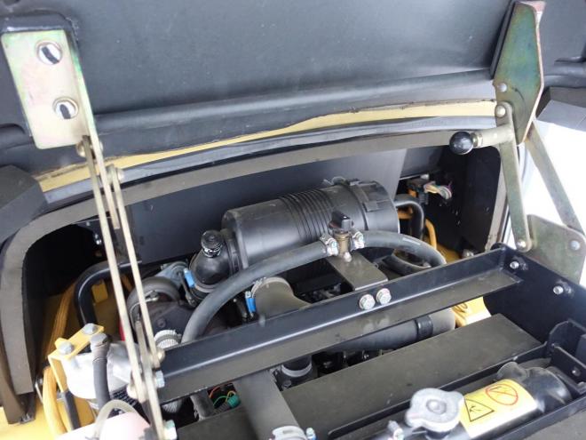 ホイールローダCAT 901B2  バケット容量0.4m3