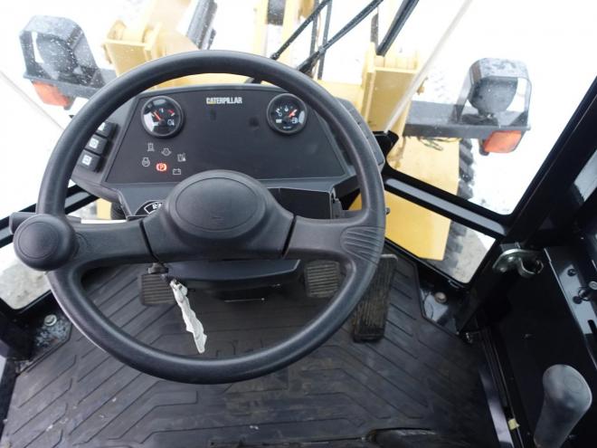 ホイールローダCAT 901B2  バケット容量0.4m3