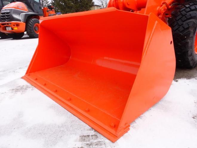 ホイールローダ日立 ZW30  バケット容量0.4m3 