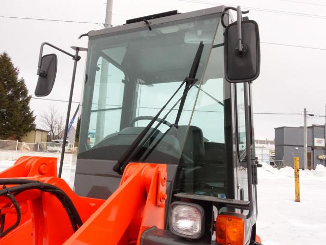 ホイールローダ日立 ZW30  バケット容量0.4m3 