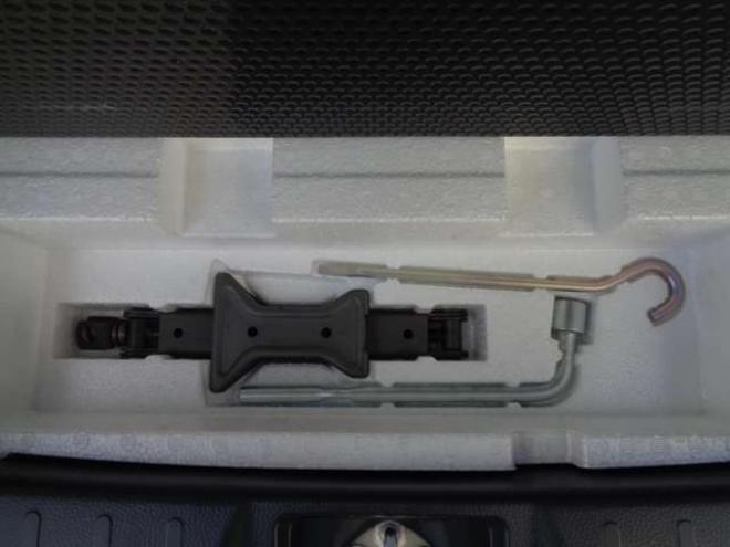 ワゴンRFX リミテッド 4WD　ワンオーナー　アイドリングストップ 660