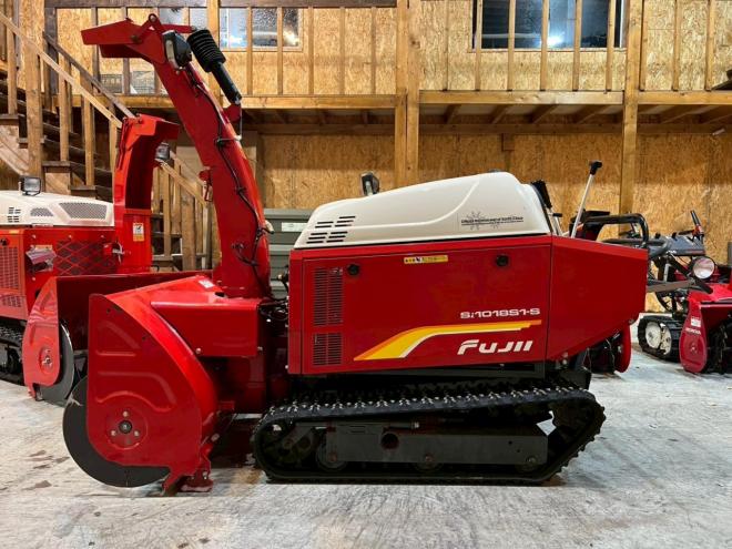 除雪機フジイ　Si1018S1-S　大型除雪機/オーガローリング