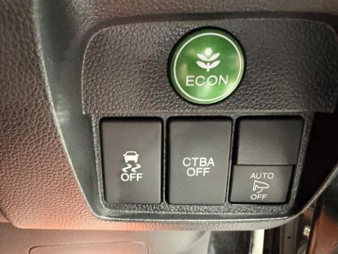 N-ONE（店長おすすめコミコミ車）G SSパッケージ 4WD 660 5Dr