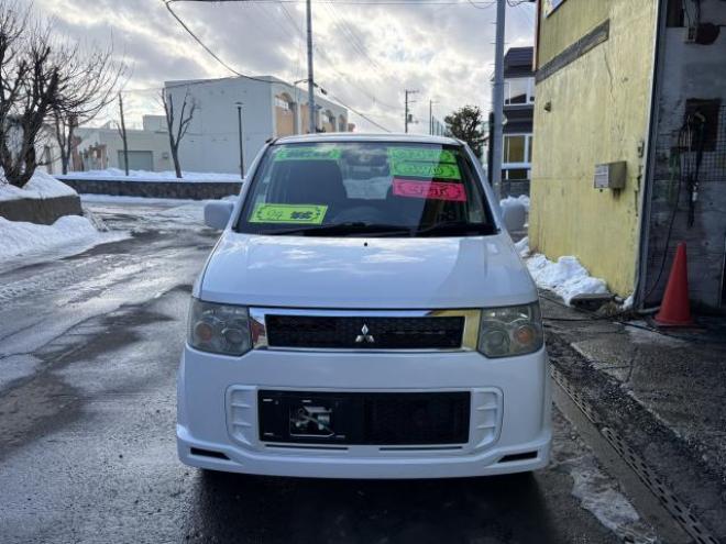 eKスポーツ（特別価格車）R ターボ 4WD 660 5Dr