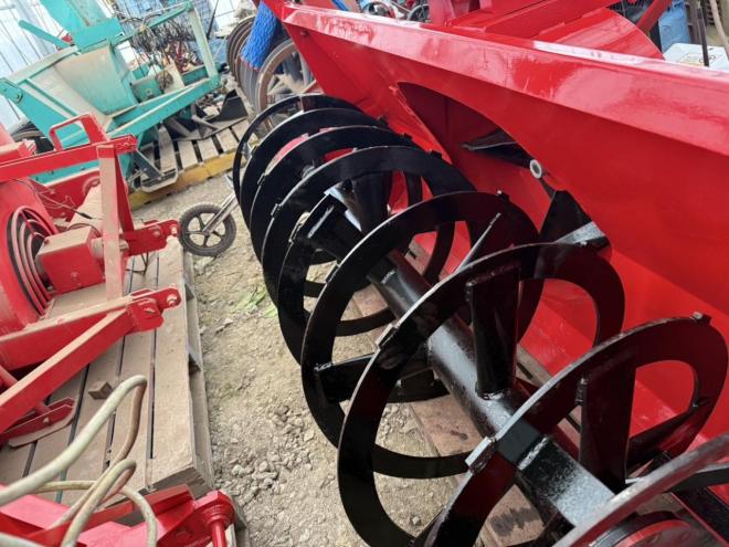 除雪機タカキタ スノーブロワー SB1803E 全塗装整備済