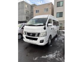 キャラバン　チェアキャブM仕様車いす2名 4WD