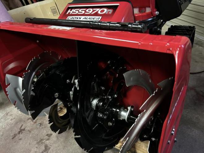 除雪機年末年始もご対応可能！ホンダHSS970n（JX）クロスオーガ
超優良美品整備済み  メーカー希望小売価格￥561,000- 江別市隣接市町村は配送無料