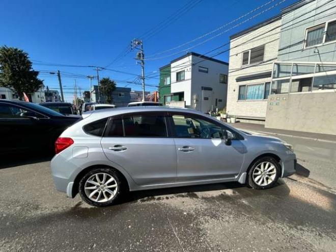 インプレッサスポーツ 2.0 i アイサイト 4WD　 2000