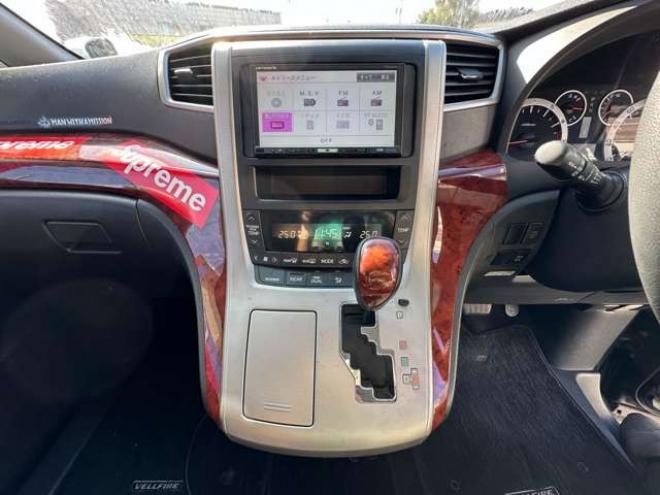 ヴェルファイア2.4 Z プラチナセレクション 4WD　両側パワースライドドア　パワーバックドア　スマートキーETC　ナビ　Bluetooth　地デジ　純正18インチアルミホイール夏　横滑り防止装置　コーナーセンサー　プッシュスタート 2400