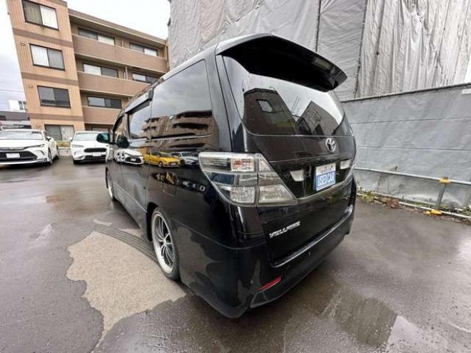 ヴェルファイア2.4 Z プラチナセレクションII タイプゴールド 4WD　寒冷地仕様　両側パワースライドドア　ALPINEフリップダウンモニター　ナビ　地デジ　ビルトインETC　コーナーセンサー　横滑り防止装置　パワーバックドア　社外アルミホイール夏　バックモニター 2400