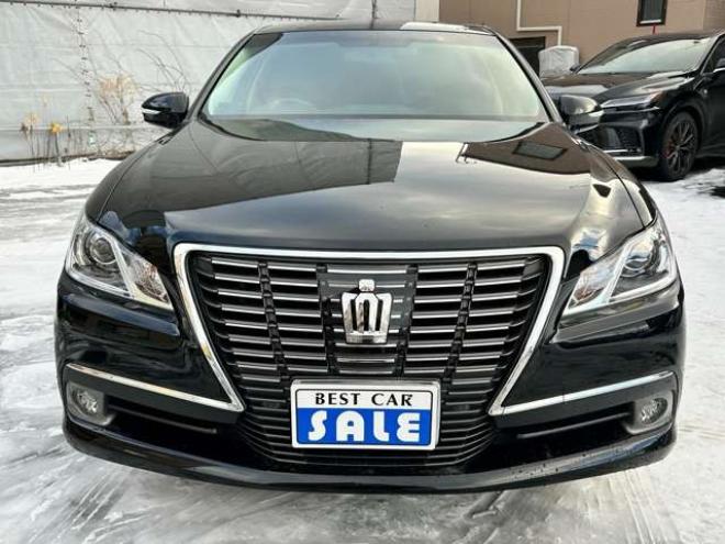 クラウンロイヤル 2.5 ロイヤル i-Four 4WD　ナビバックモニターフルセグTV　エンジンスターター　夏冬タイヤ付き　クルーズコントロール 2500