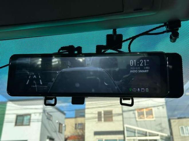 ヴェルファイア2.4 Z 4WD　両側パワースライドドア　ナビ　横滑り防止装置　コーナーセンサー　ビルトインETC　社外17インチアルミホイール冬　　バックモニター　プッシュスタート 2400