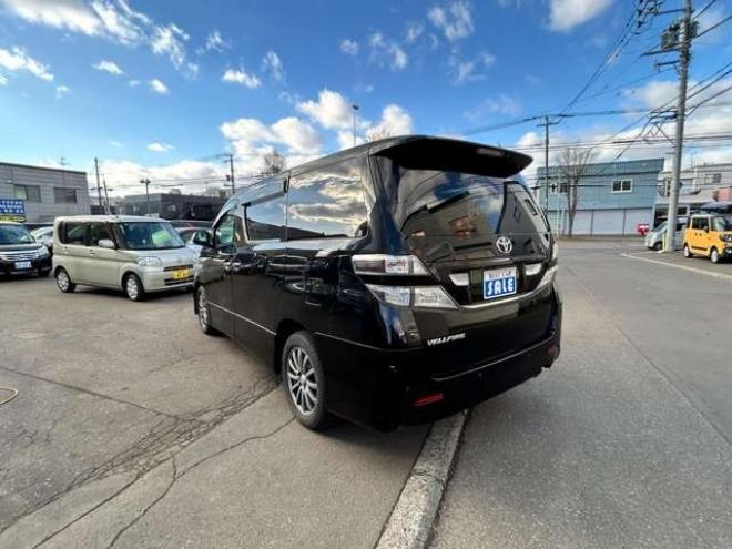 ヴェルファイア2.4 Z 4WD　両側パワースライドドア　ナビ　横滑り防止装置　コーナーセンサー　ビルトインETC　社外17インチアルミホイール冬　　バックモニター　プッシュスタート 2400