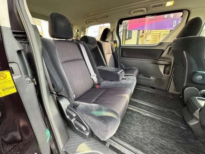 ヴェルファイア2.4 Z 4WD　片側パワースライドドア　寒冷地仕様　地デジ　Bluetooth　プッシュスタート　ETC　純正アルイホイール　社外アルミホイール冬　バックモニター　横滑り防止装置　コーナセンサー　インテリキー 2400