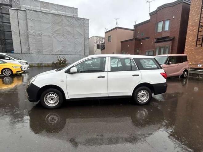 1.6 DX 4WD　エマージェンシーブレーキ　ETC　ドラレコ　キーレス 1600