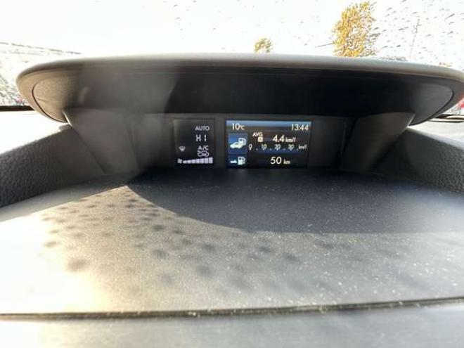 インプレッサスポーツ 2.0 i アイサイト 4WD　プッシュスタート　アイドリングトップ　横滑り防止　ETC　レーンキープアシスト　衝突軽減ブレーキ　コーナーセンサー　純正アルミホイール夏　クルーズコントロール 2000