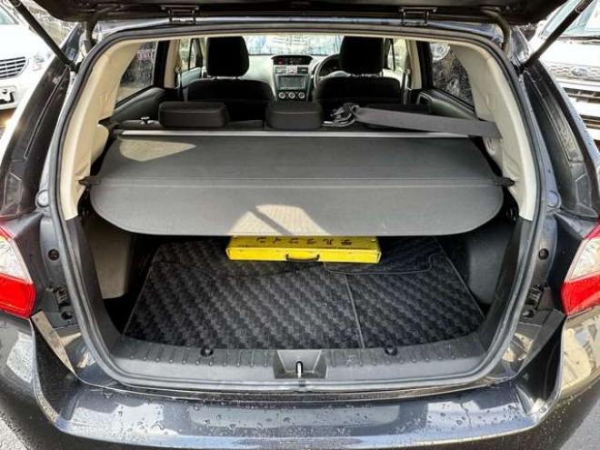 インプレッサスポーツ 2.0 i アイサイト 4WD　プッシュスタート　アイドリングトップ　横滑り防止　ETC　レーンキープアシスト　衝突軽減ブレーキ　コーナーセンサー　純正アルミホイール夏　クルーズコントロール 2000