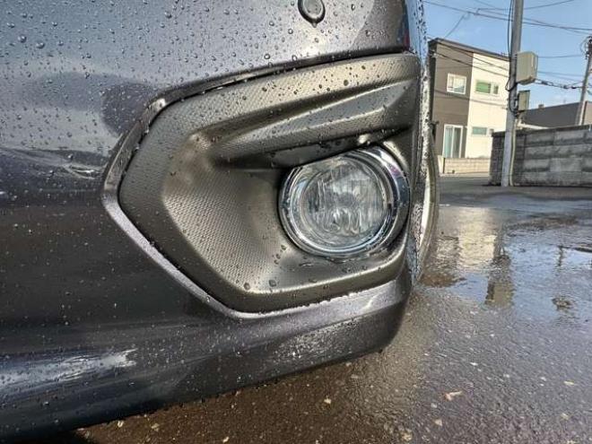 インプレッサスポーツ 2.0 i アイサイト 4WD　プッシュスタート　アイドリングトップ　横滑り防止　ETC　レーンキープアシスト　衝突軽減ブレーキ　コーナーセンサー　純正アルミホイール夏　クルーズコントロール 2000