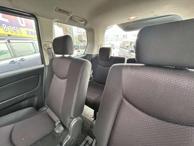 セレナ2.0 ハイウェイスター 4WD　ナビTVバックモニタークルーズコントロール 2000