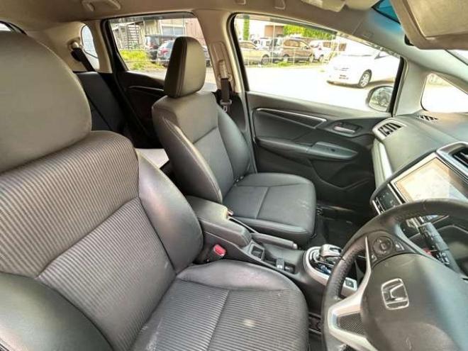 フィット1.5 ハイブリッド L ホンダセンシング 4WD　ナビバックモニターフルセグTV　センシング 1500