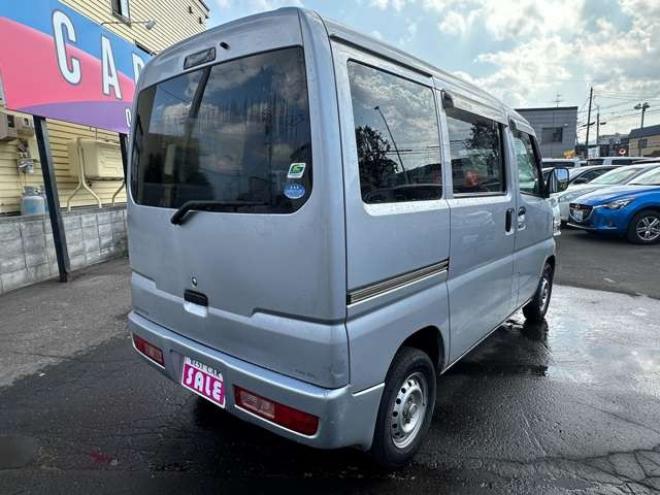 ミニキャブバン CD ハイルーフ 4WD　4WD切替スイッチ　FM/AMラジオ 660