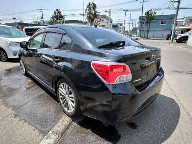 インプレッサG4 2.0 i-S アイサイト 4WD　夏冬タイヤセットETCアイドリングストップ 2000